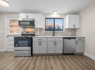 10A Henderson Dr #AA, East Hartford, CT 06108