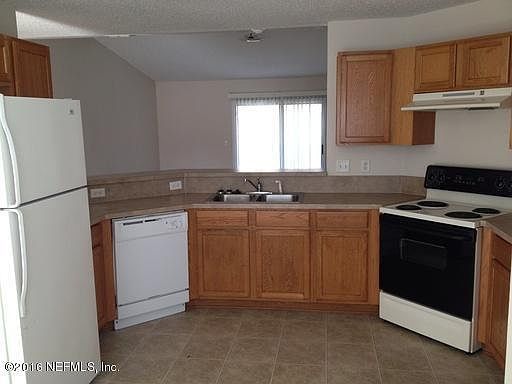3rd image of 11143 Lauren Oak Ln