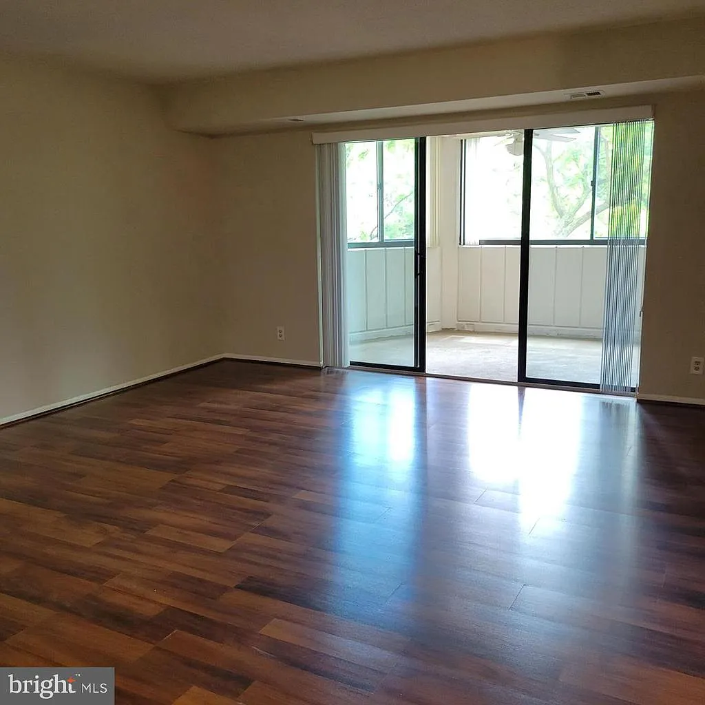1 bed, 1.0 bath, 850 sqft, $2,250 — Photo 3