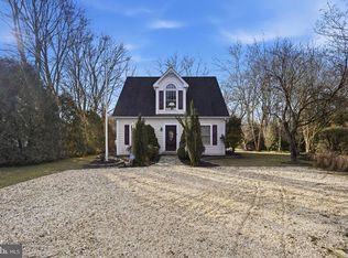 32135 River Rd, Millington, MD 21651