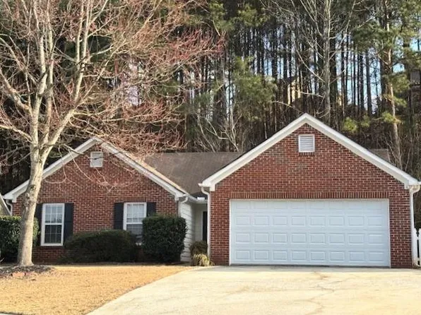 5673 Riverside Walk Dr, Buford, GA 30518