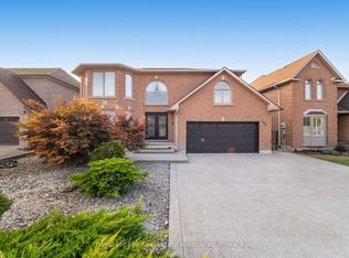 100 National Dr, Hamilton, ON L8G 5B3
