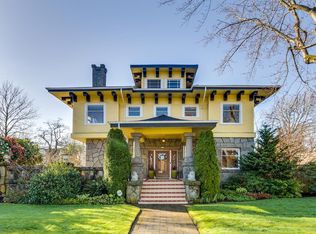 132 NE Ainsworth St, Portland, OR 97211