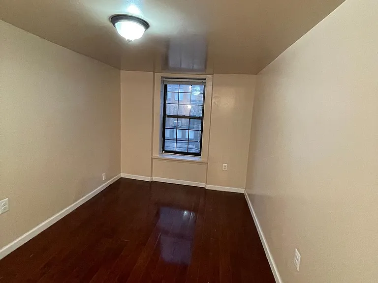 537 N 13th St #3F — Photo 9