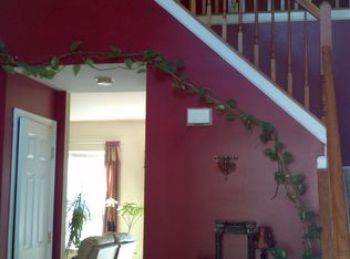 19225 Wheatfield Dr, Germantown, MD 20876