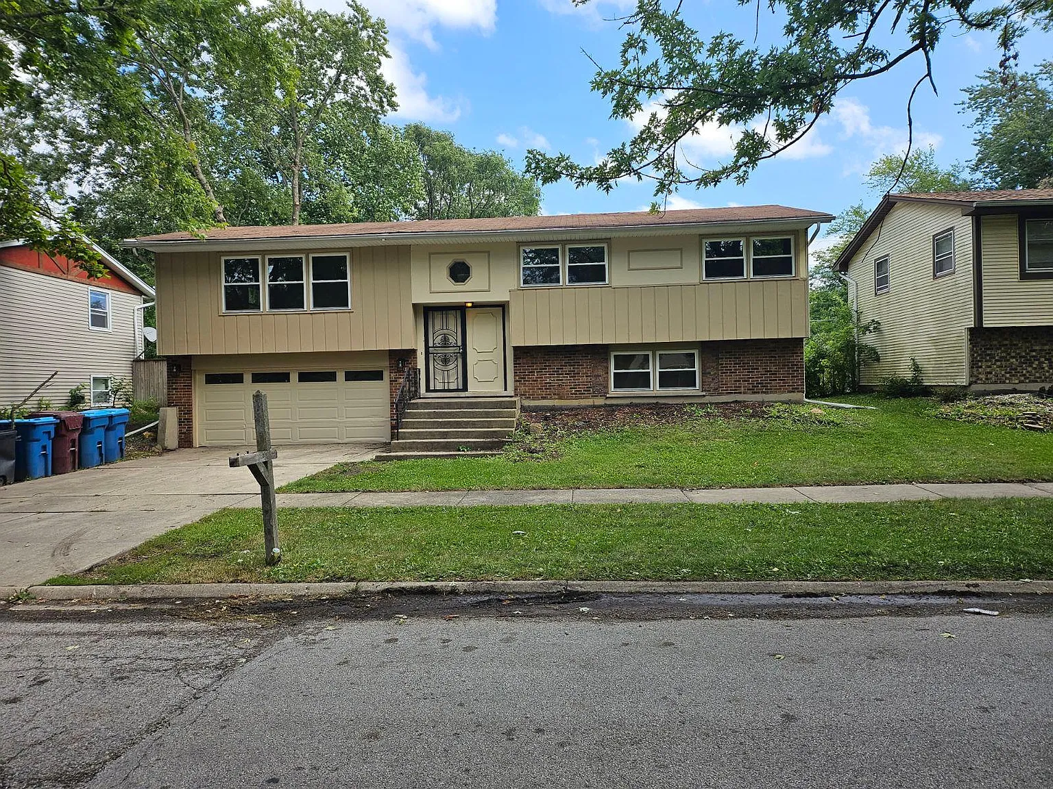 21549 Jeffrey Ave photo 1