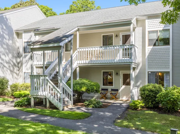 127 Eaton Lane, Brewster, MA 02631