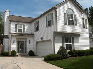 1532 Stillwood St, Chesapeake, VA 23320