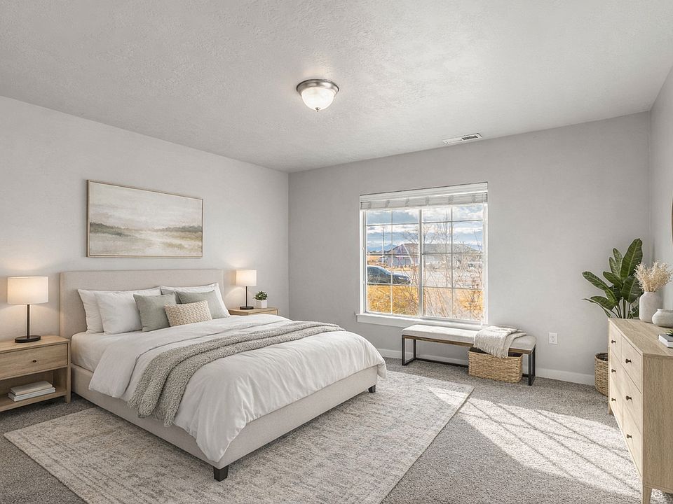 Geneva Bedroom 1