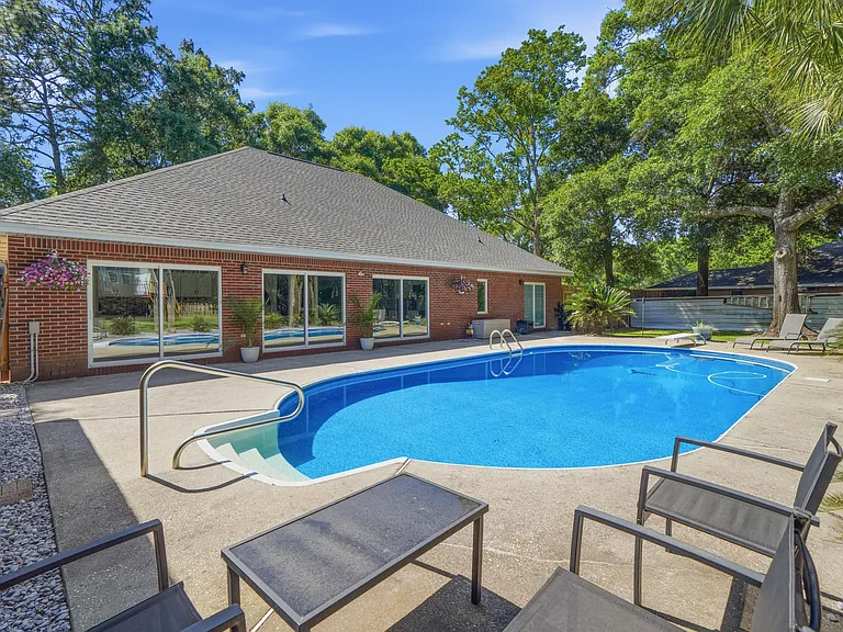 5855 Hunting Meadows Dr — Photo 7