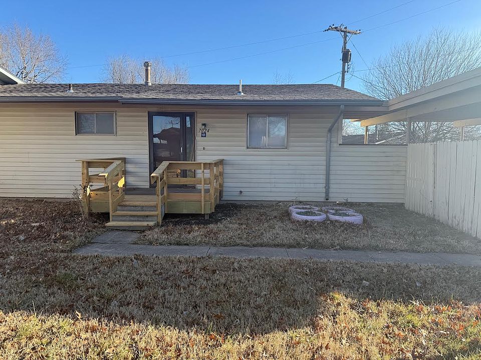 1st image of 7024 SW Crestwood Dr