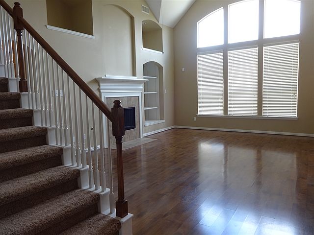 2nd image of 1122 Puhau St