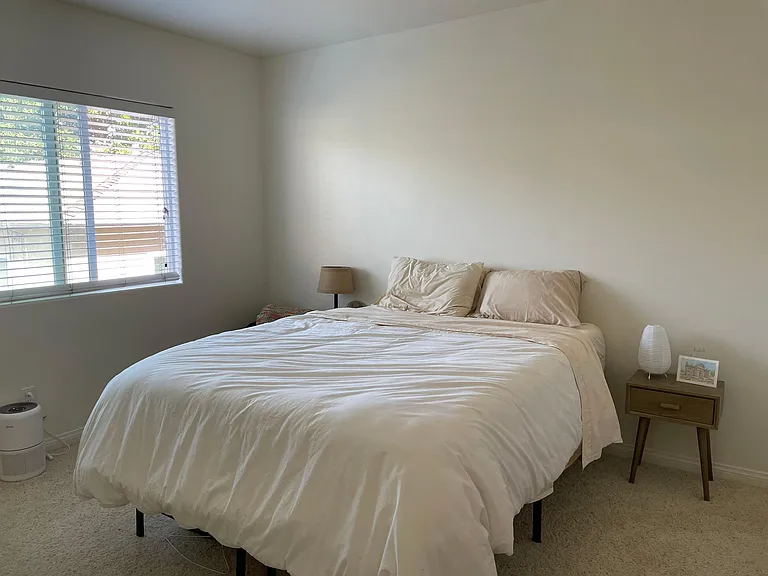 2225 Felspar St — Photo 8