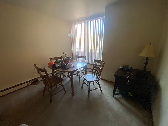 3rd image of 1320 E Capitol Dr #107