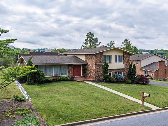 5th image of 480 Preston Dr
