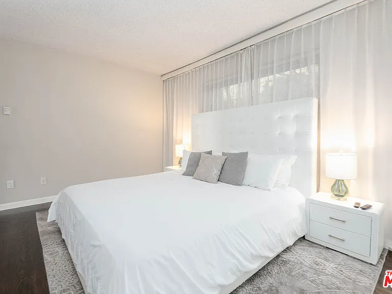 18065 Coastline Dr #1 — Photo 14