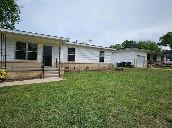 211 S Clarke St, Meeker, OK 74855