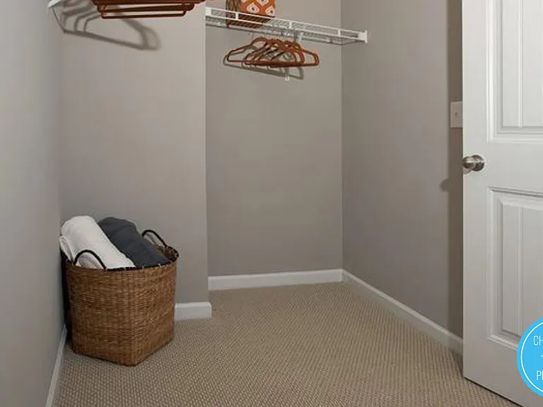 4490 Middletown Dr — Photo 20