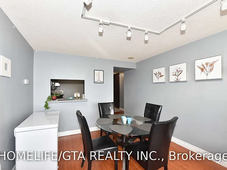 2460 Eglinton Ave E #1710 — Photo 12