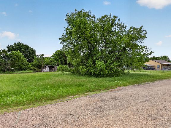 5th image of 5429 Highview Dr