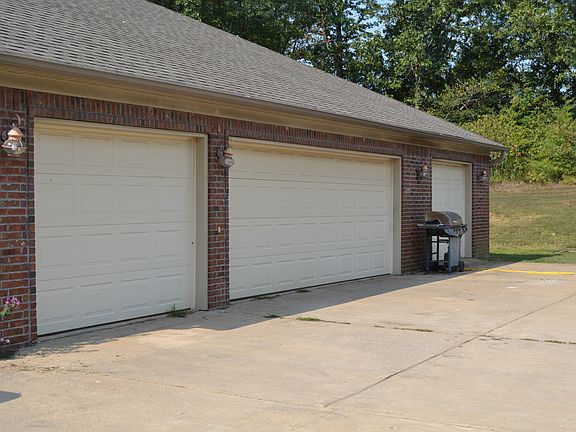 4 car garage