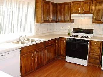 3rd image of 248 Polk Ct