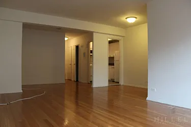 Rented by Hillel Realty Group