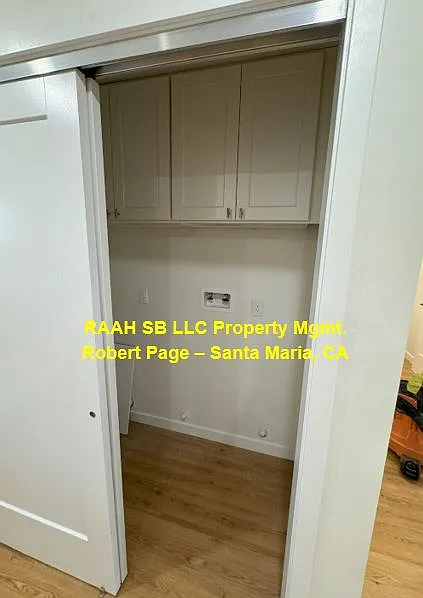 2 bed, 750 sqft, $2,300 — Photo 4