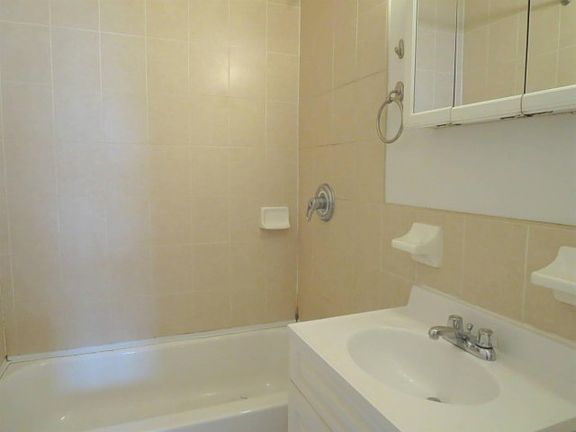 3rd image of 108 Charles St APT 8
