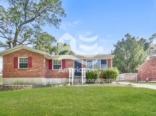 6800 Yuma Way, Louisville, KY 40258