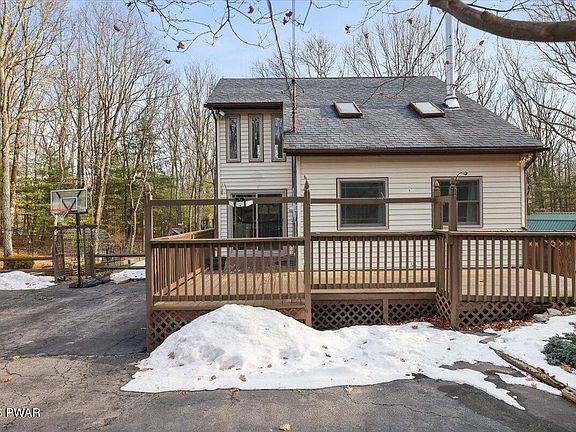 2nd image of 144 Basswood Dr