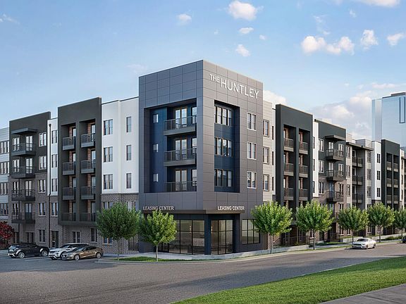 5th image of 904 E Weatherford St #5002
