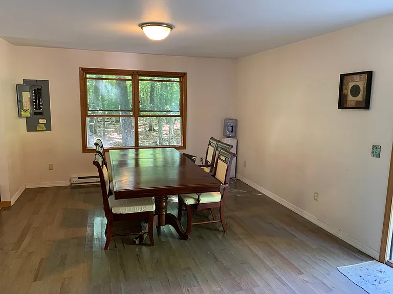 3618 Bristol Cir W — Photo 8