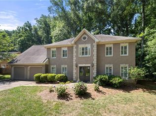 2850 Landing Dr, Marietta, GA 30066