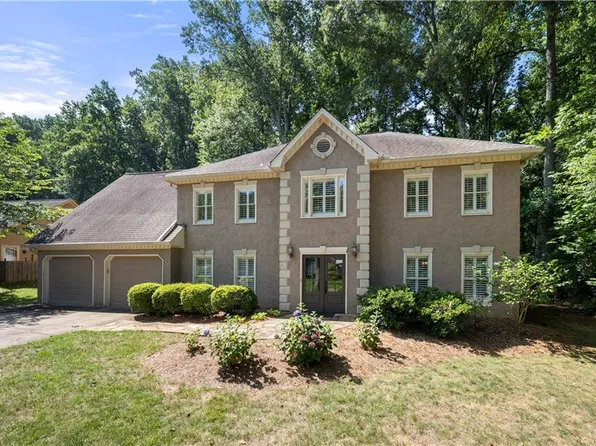 2850 Landing Dr, Marietta, GA 30066