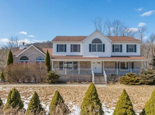 159 Burnt Meadow Rd, Ringwood, NJ 07456