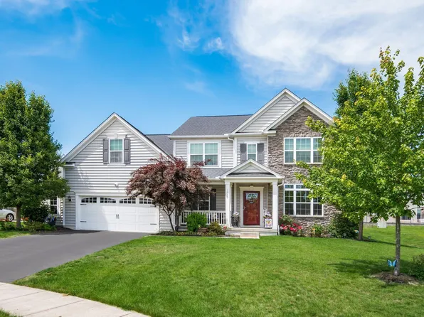 1870 Southchase Ct, Grove City, OH 43123