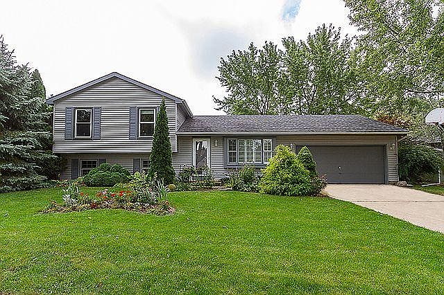 1st image of 8106 Canterbury Ln