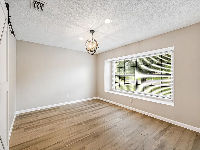 2602 Planters Row — Photo 7