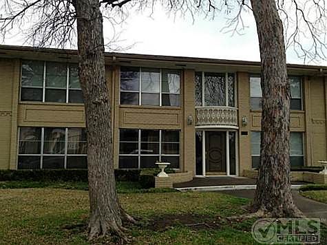 1st image of 11130 Valley Dale Dr #C