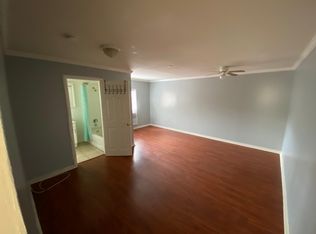18133 Saticoy St #B, Reseda, CA 91335