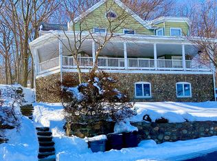 438 Goffle Rd, Hawthorne, NJ 07506