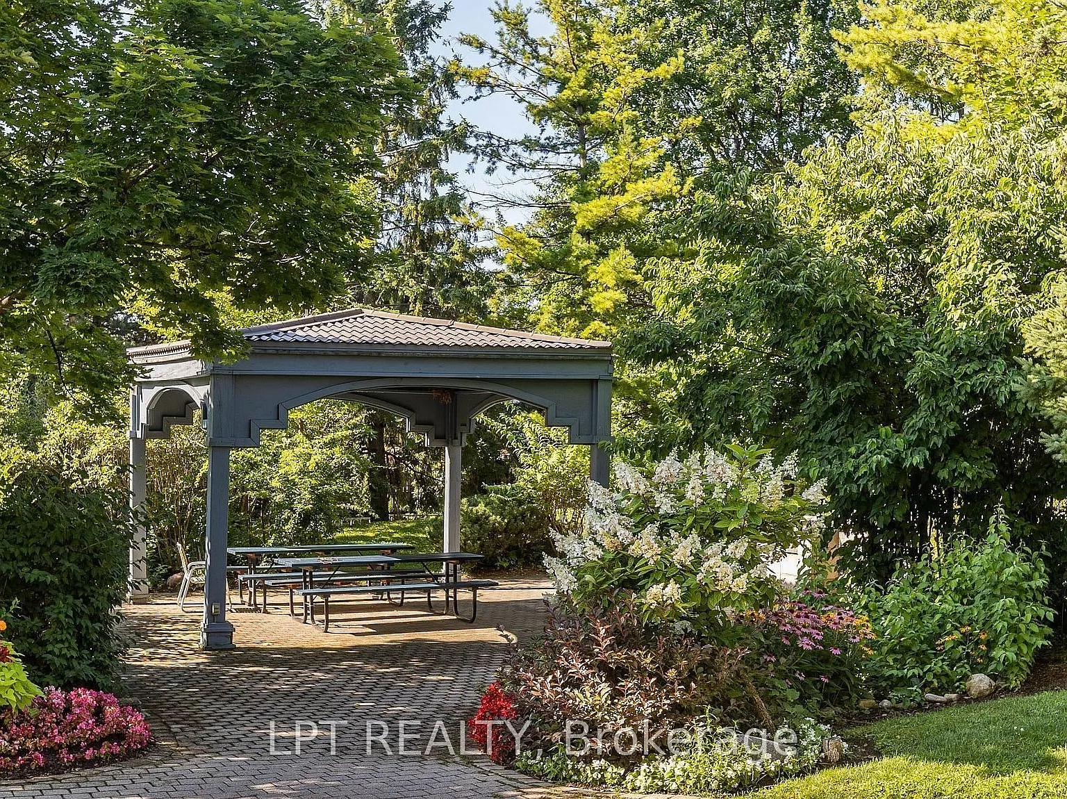 3 bed, $3,300 — Photo 3