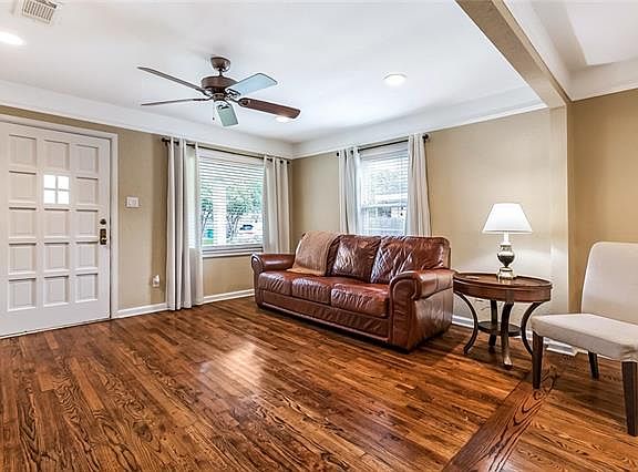 4th image of 908 Athania Pkwy