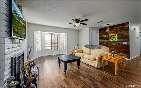 5th image of 23550 Canyon Lake Dr N