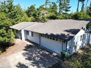 87803 Sandrift St, Florence, OR 97439