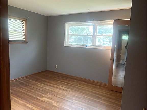 3rd image of 3990 Orchard Ln