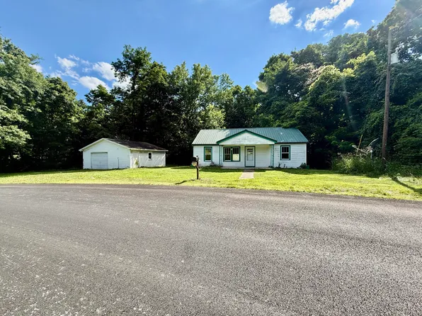 115 Military Rd, Herndon, KY 42236