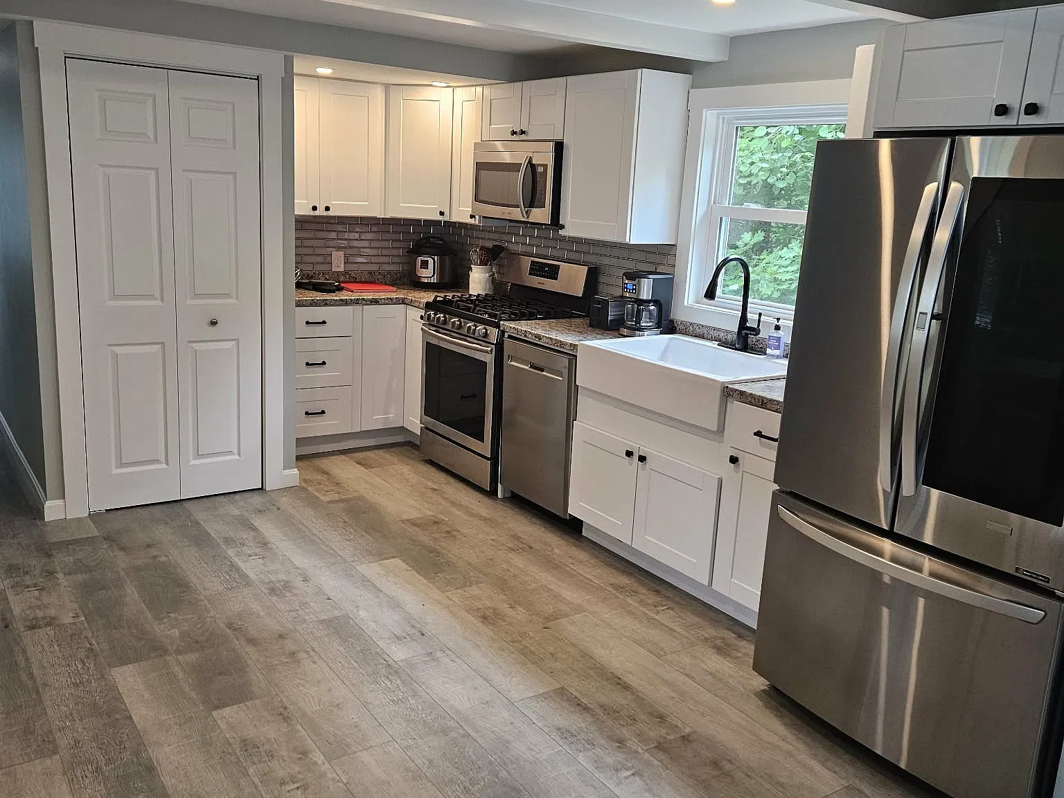 2 bed, 920 sqft, $2,150 — Photo 3