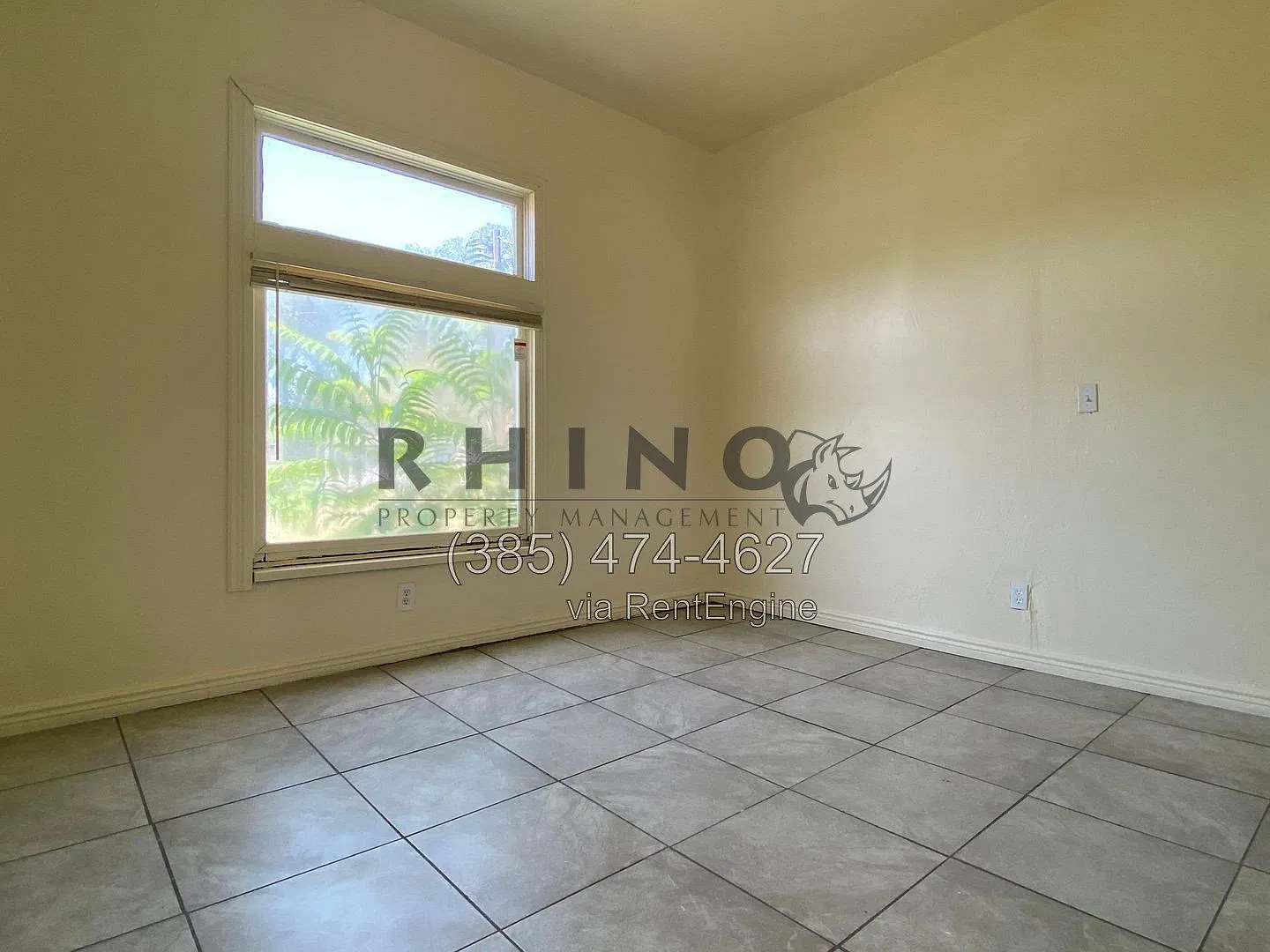 2440 B Ave — Photo 2